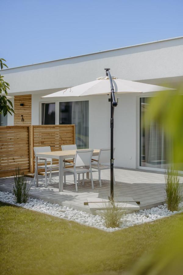 Studio 777 Apartments Ильмиц Экстерьер фото